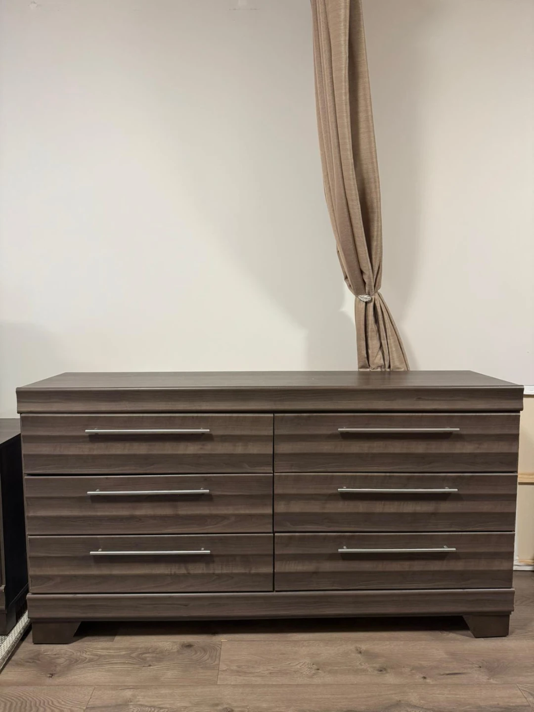 Dark Wood 6-Drawer Dresser - photo 2