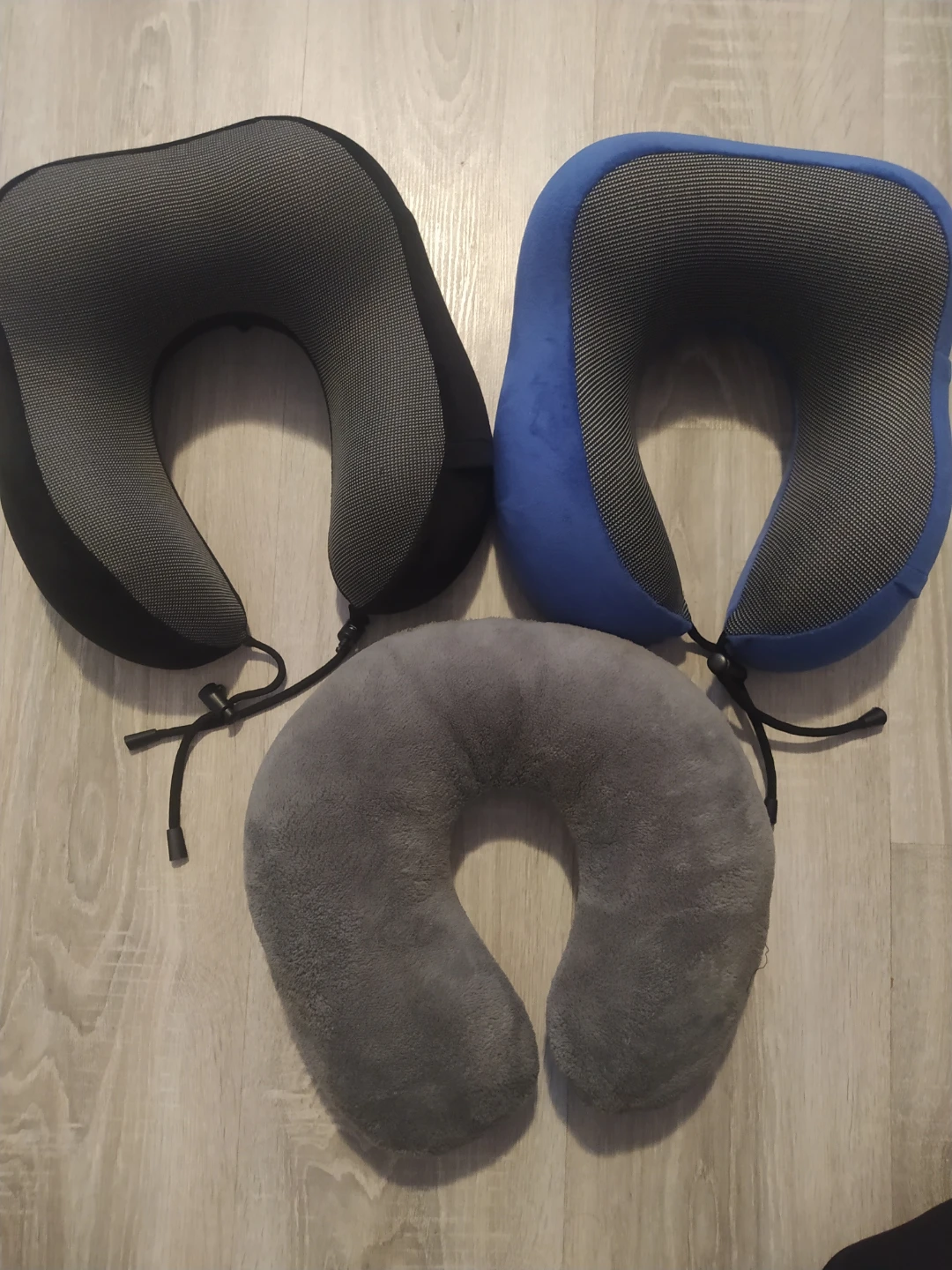 🏆Travel Neck Pillows - Blue, Grey, Black🏆