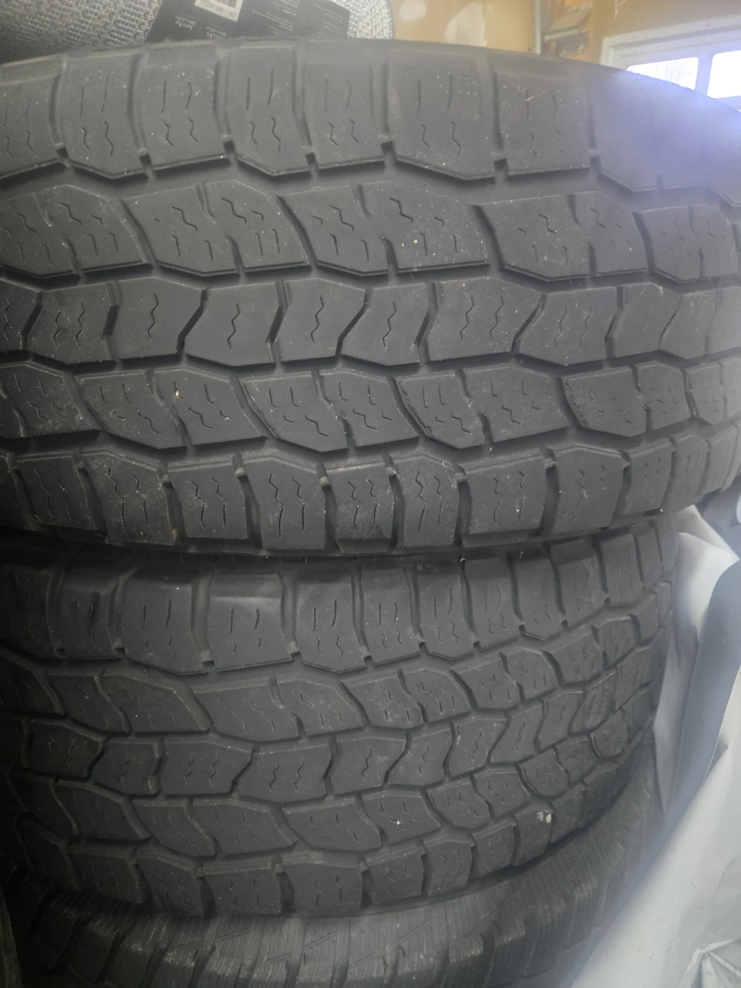 Cooper Discoverer AT3 LT285/60R20 Tires - photo 2