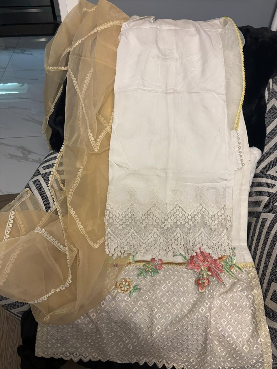 Elegant off white suit with organza dupata