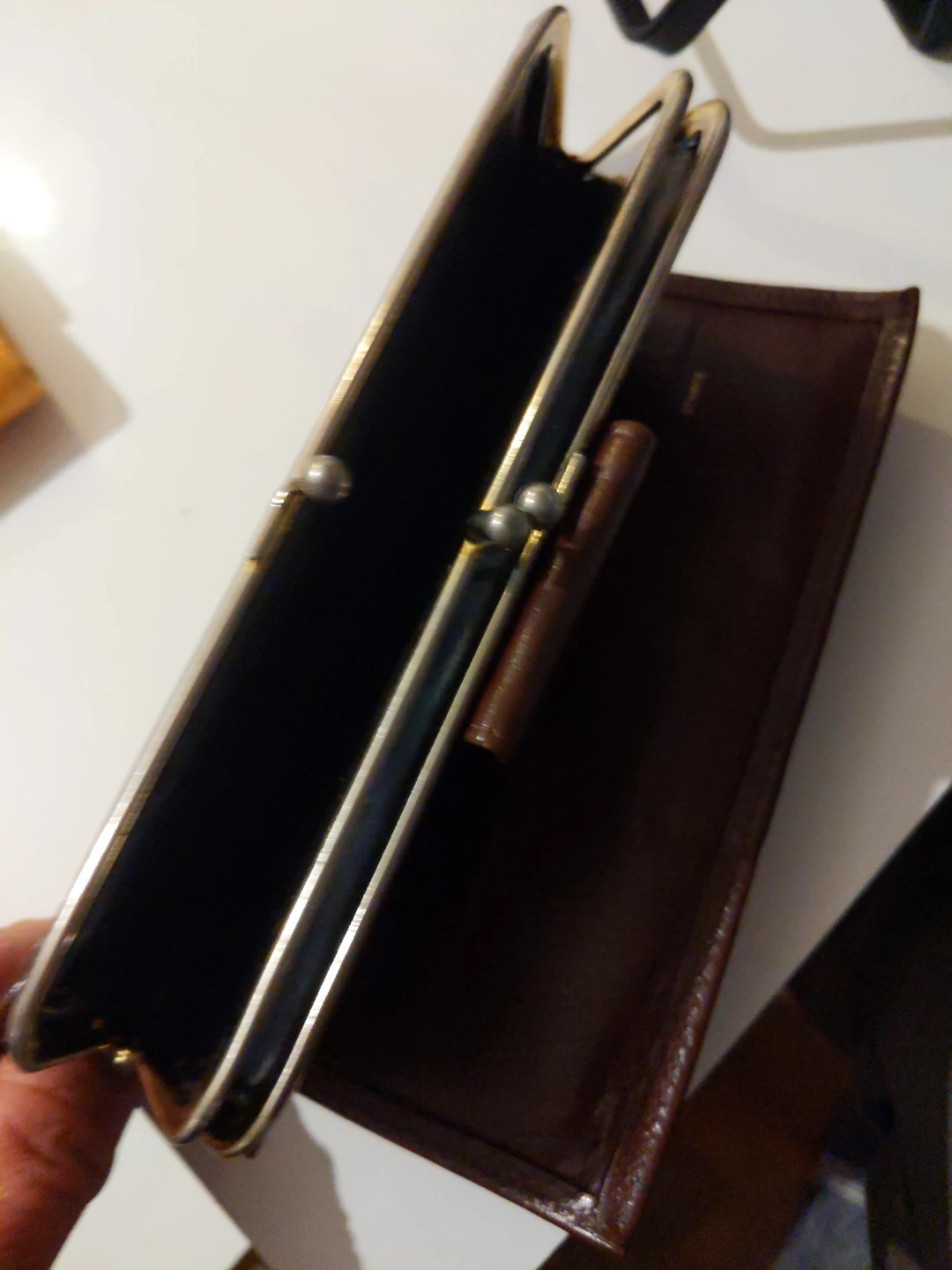 Buxton Brown Leather Wallet - photo 3