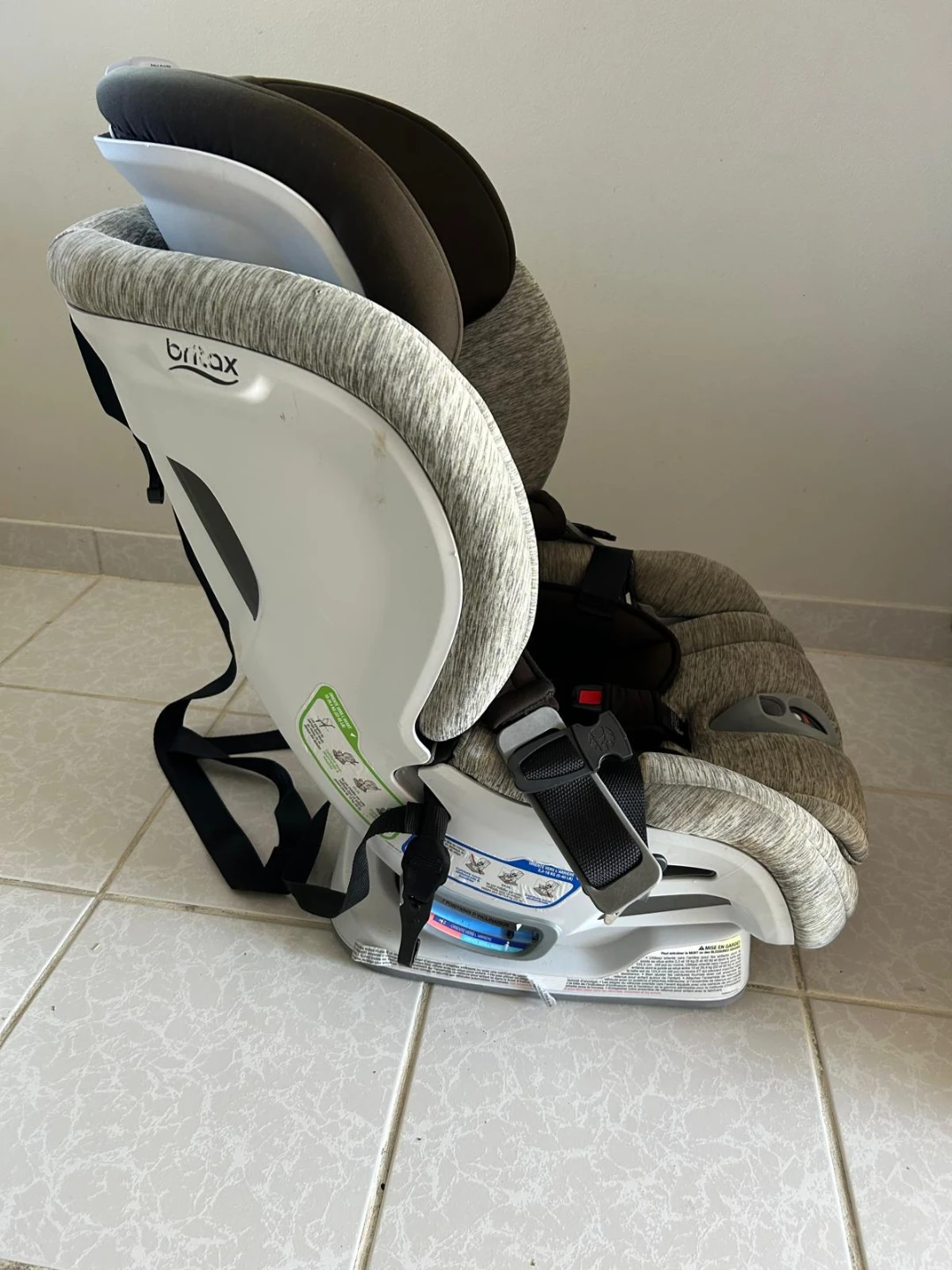 Britax Car Seat - photo 2