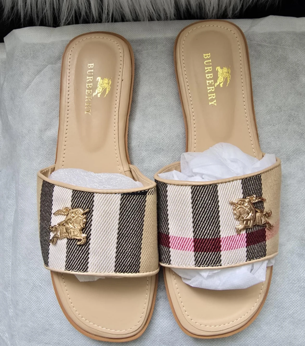 Brand new Fashion Luxury Sammer Slippers
