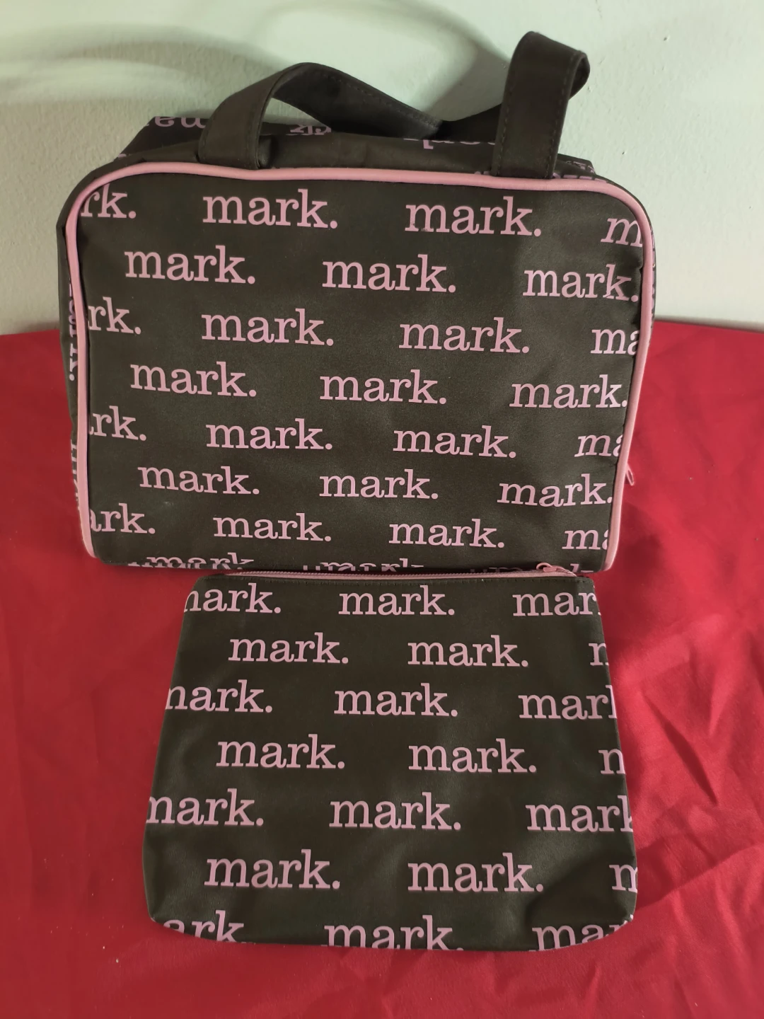 Mark Cosmetic Bag - photo 3