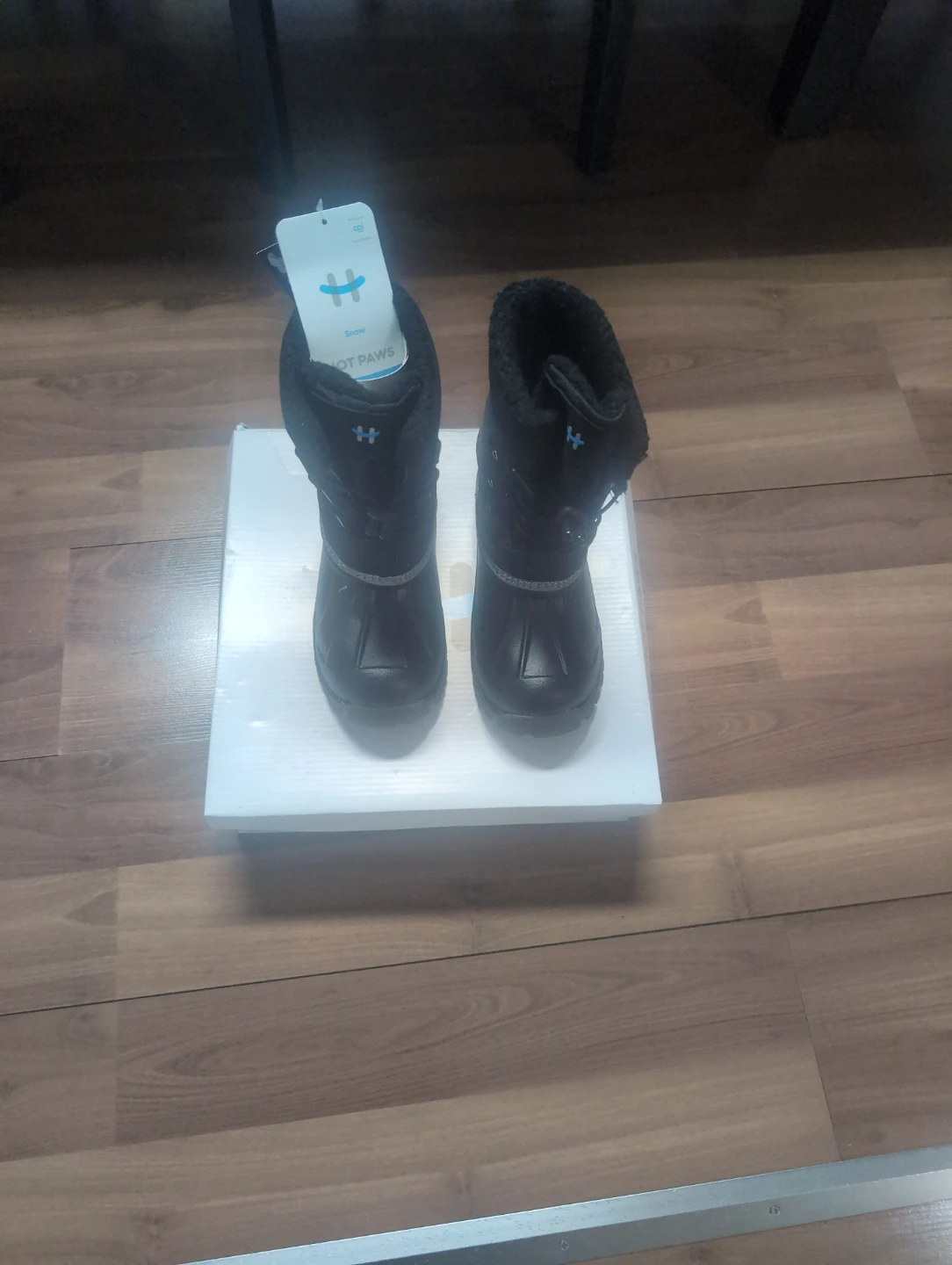 H​ Snow "Hot Paws" Winter Boots kid size 3 - photo 2