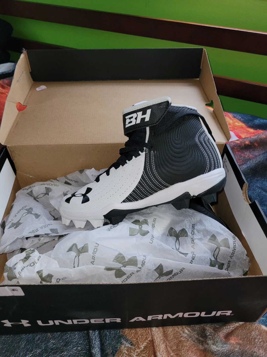 Under Armour baseball shoes