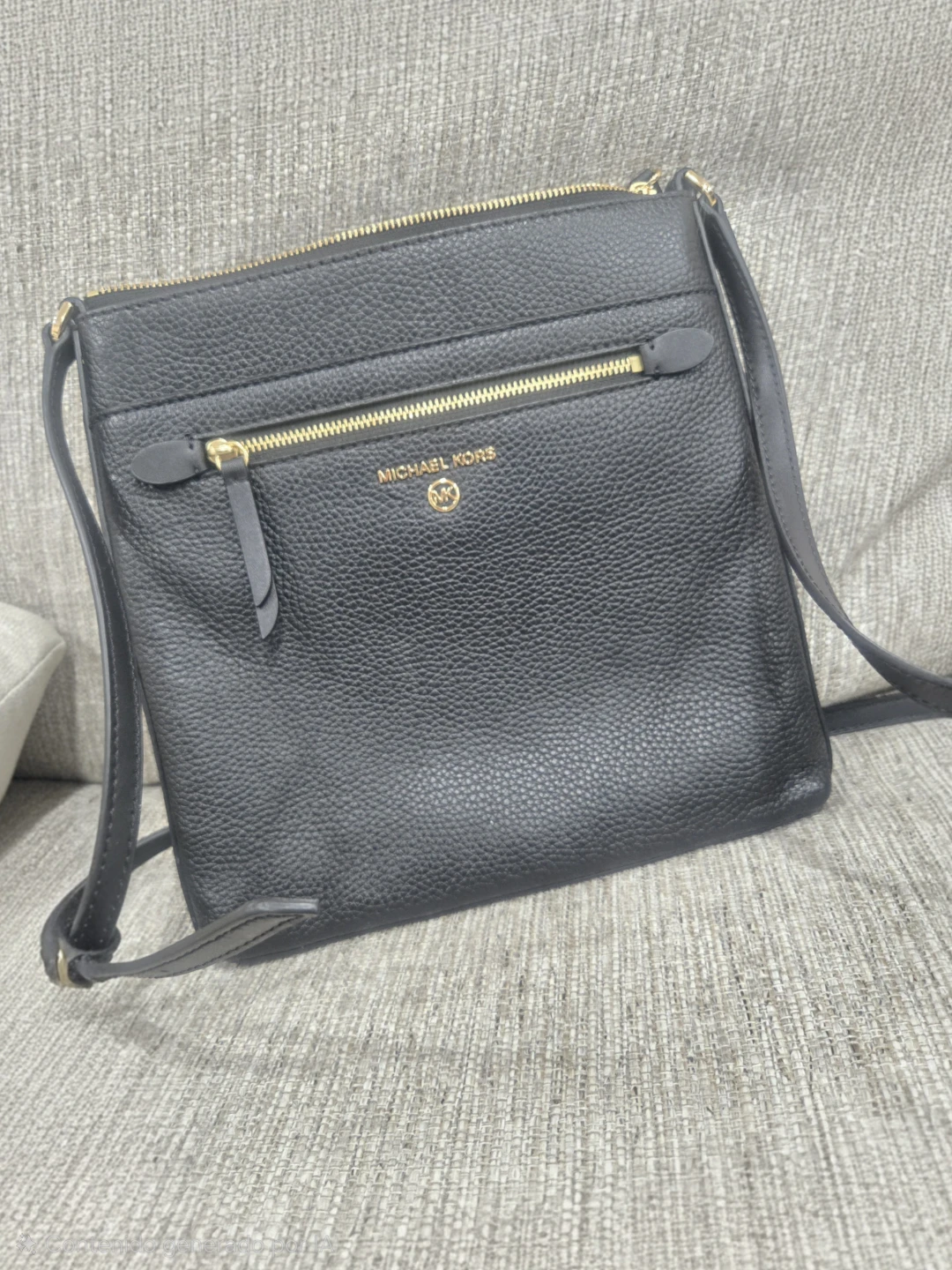 Michael Kors Black Leather crossbody bag