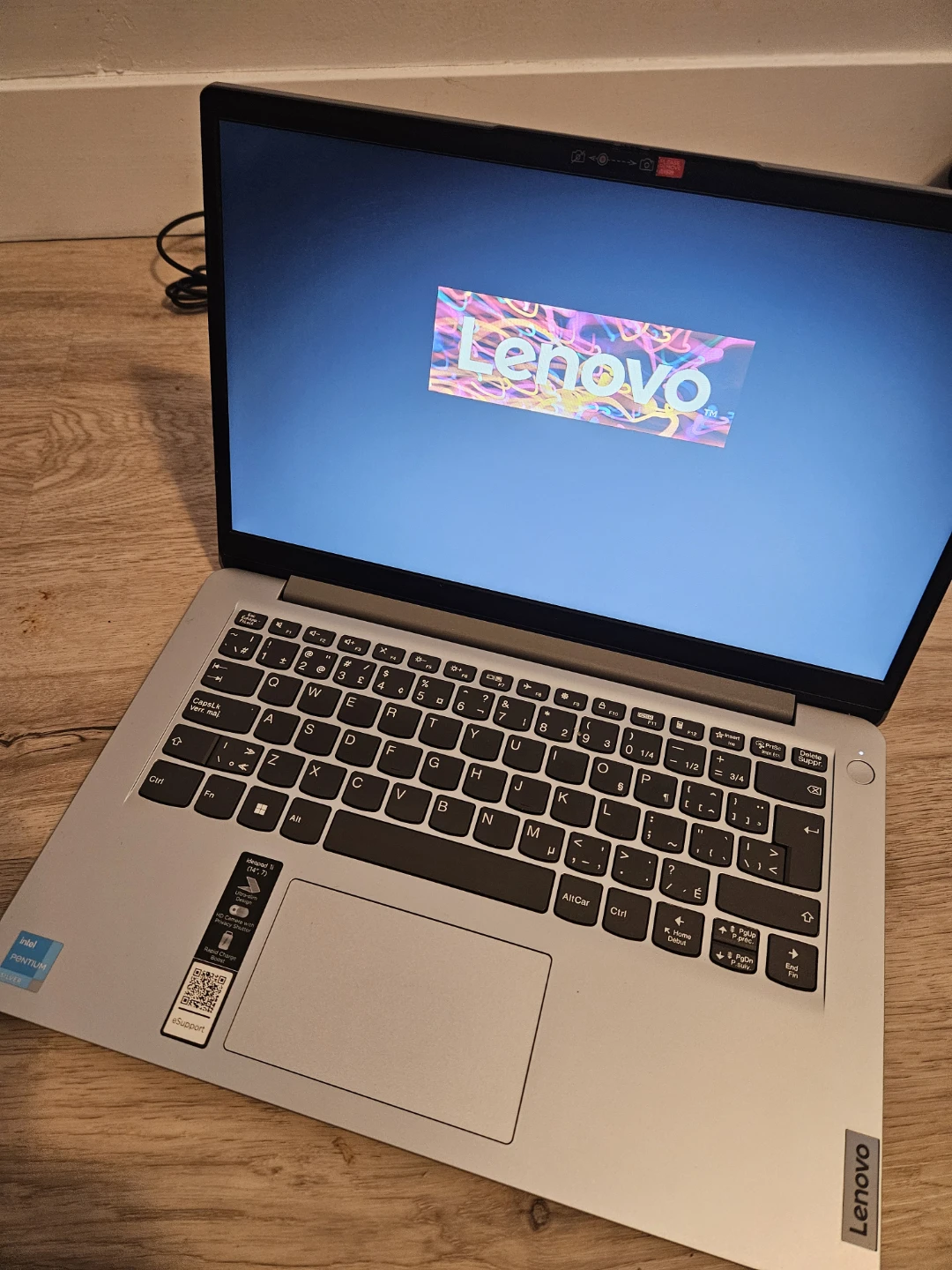 Lenovo Ideapad 1i Cloudbook with Power Adapter