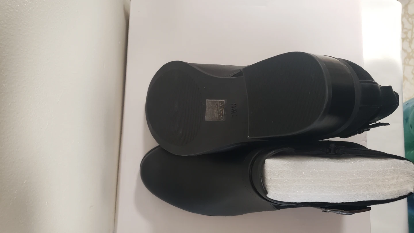 Brand new Pennington Women's Leather Ankle Black Boots - photo 3