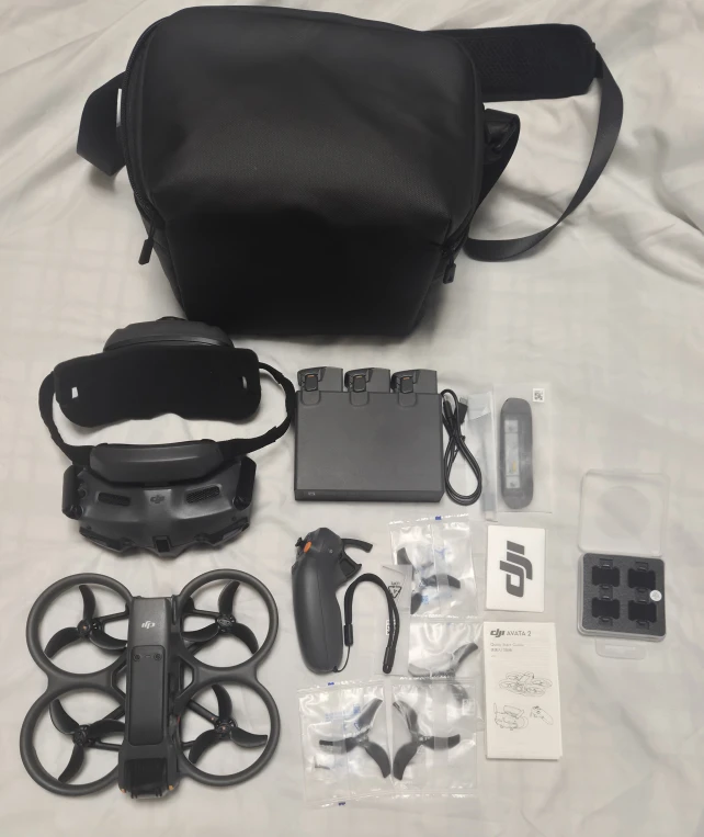 DJI Avata 2 Drone Fly More Combo with Goggles 3