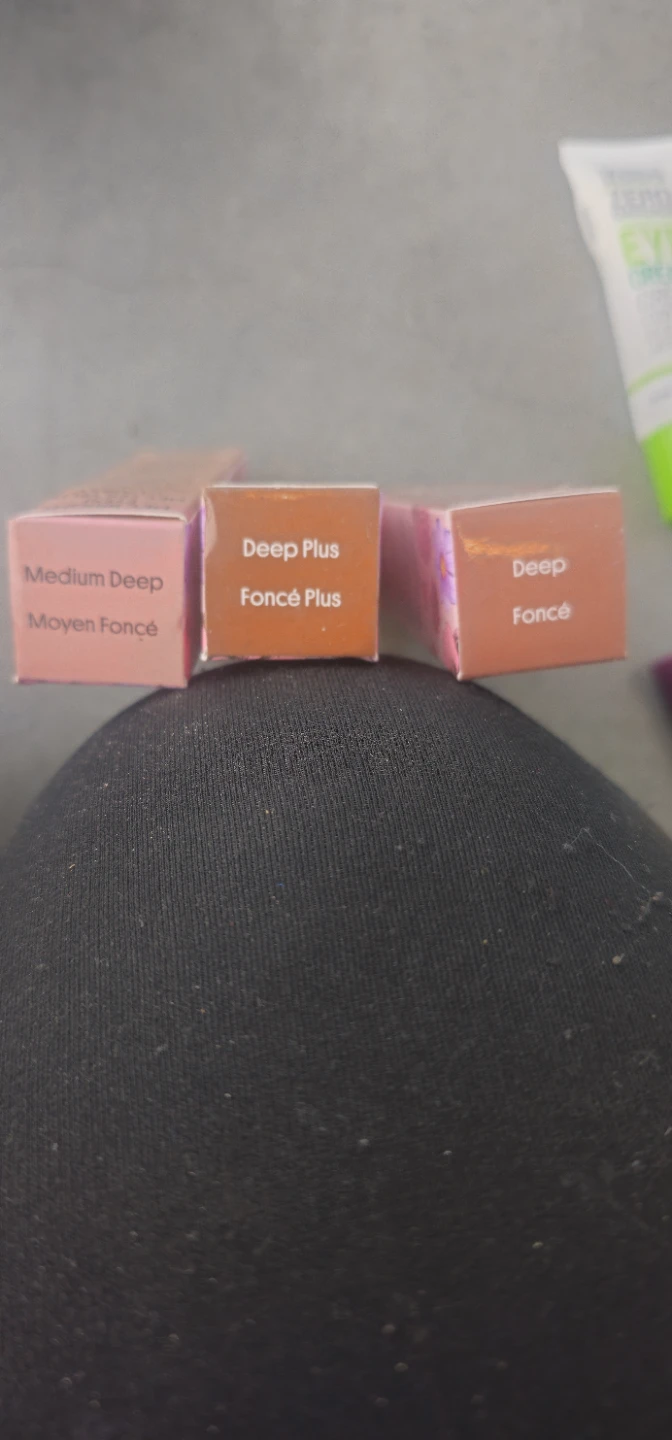 Winky Lux Peeper Perfect Under Eye Concealer - photo 2