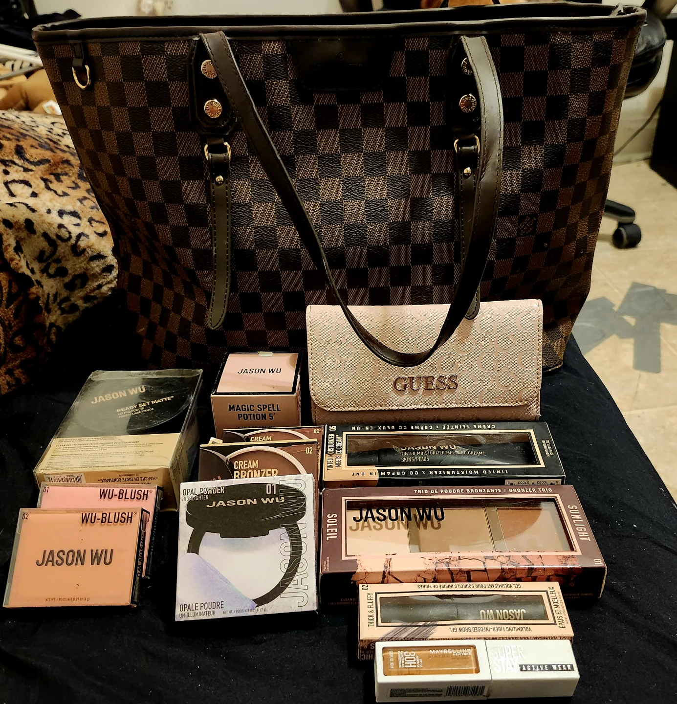 Louis Vuitton Speedy Tote Bag & Guess Wallet & Jason Wu
