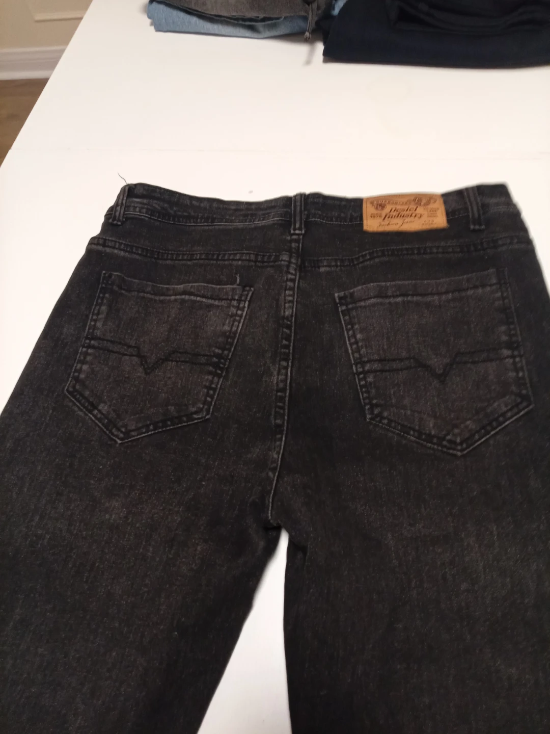 Men's Diesel Jeans - Black Wash - photo 2