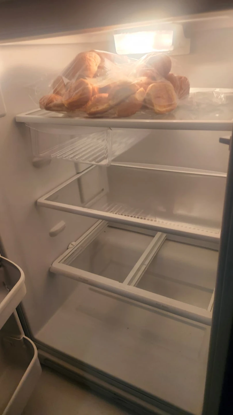 Frigidaire White Refrigerator - photo 3
