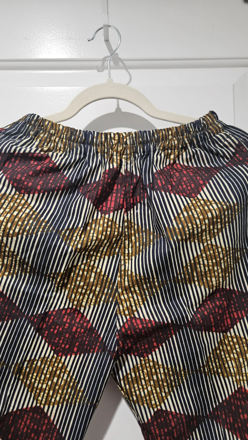 Ankara Print Pants, Size Medium (6-8), with elastic waist band - photo 2