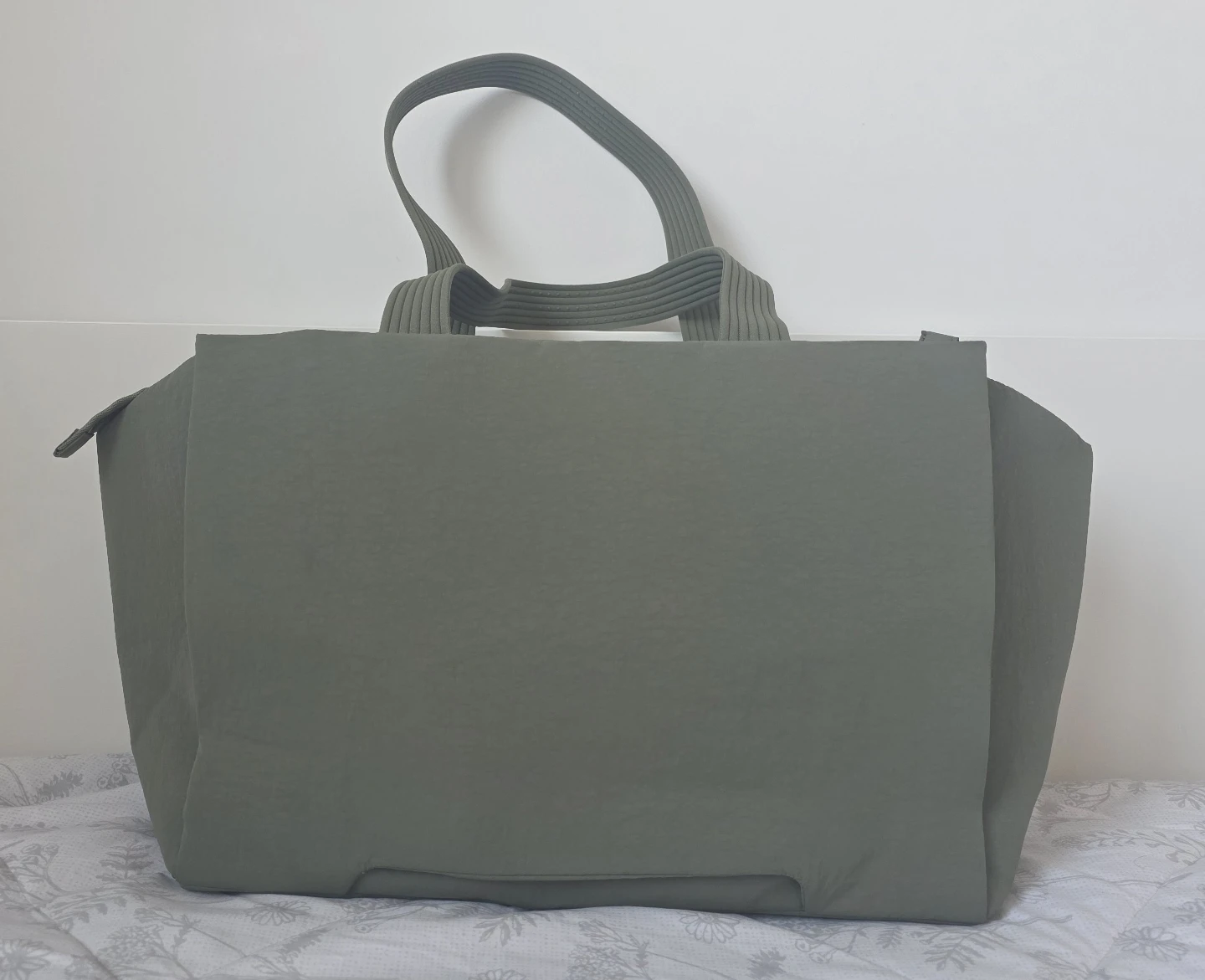 Lululemon Tote Bag - Triple Compartment - photo 3
