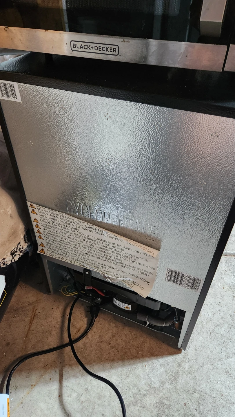 Hisense Mini Fridge