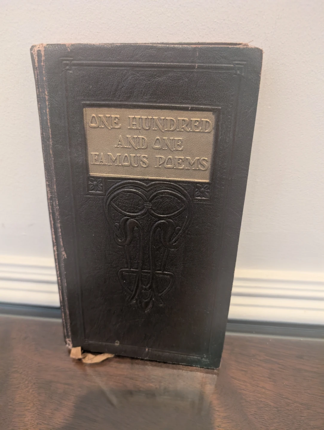 One Hundred and One Famous Poems Book