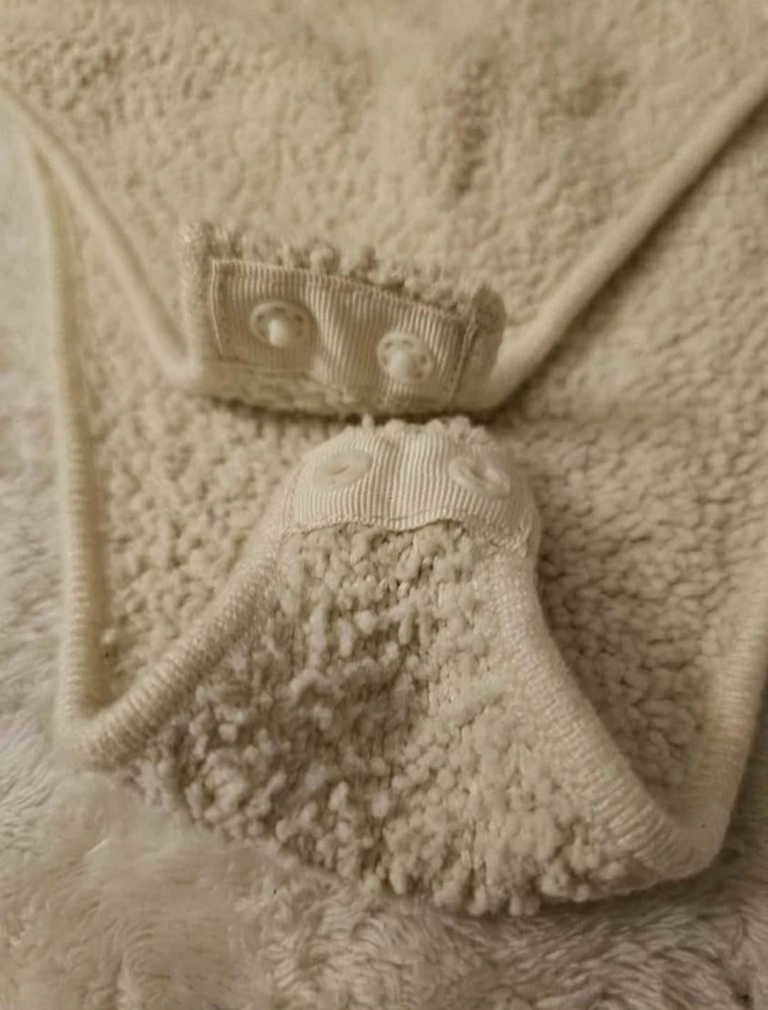 Zara Teddy Fleece Long Sleeve Bodysuit Cream Small - photo 4
