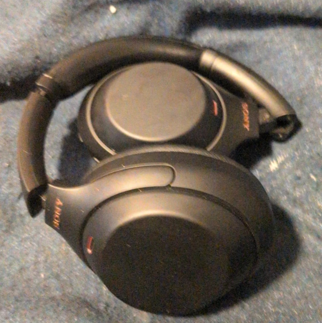 Sony WH-1000XM4 Wireless Noise Cancelling Headphones - photo 2
