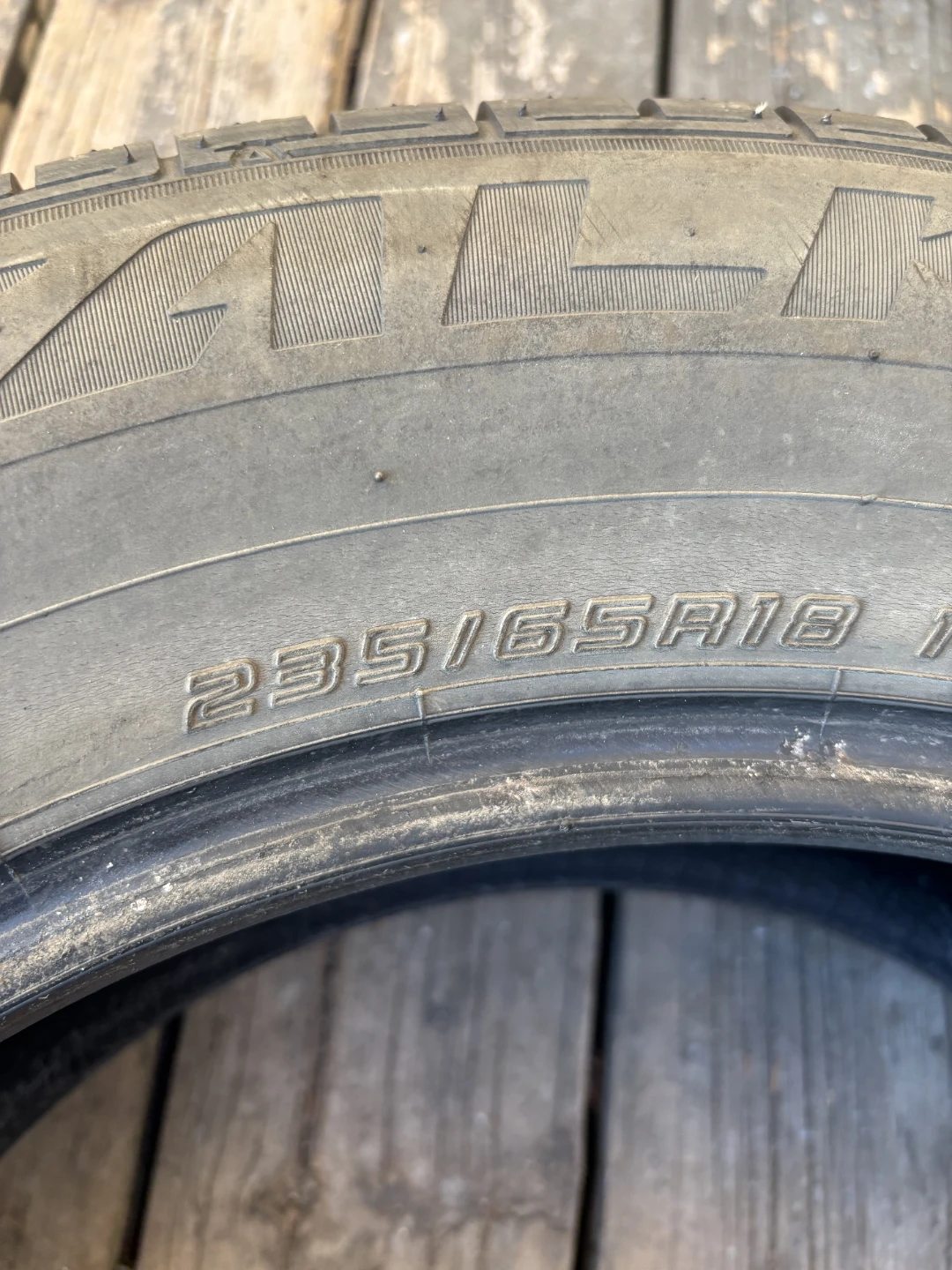 4 Tires 235/65R18 All Season Tire
