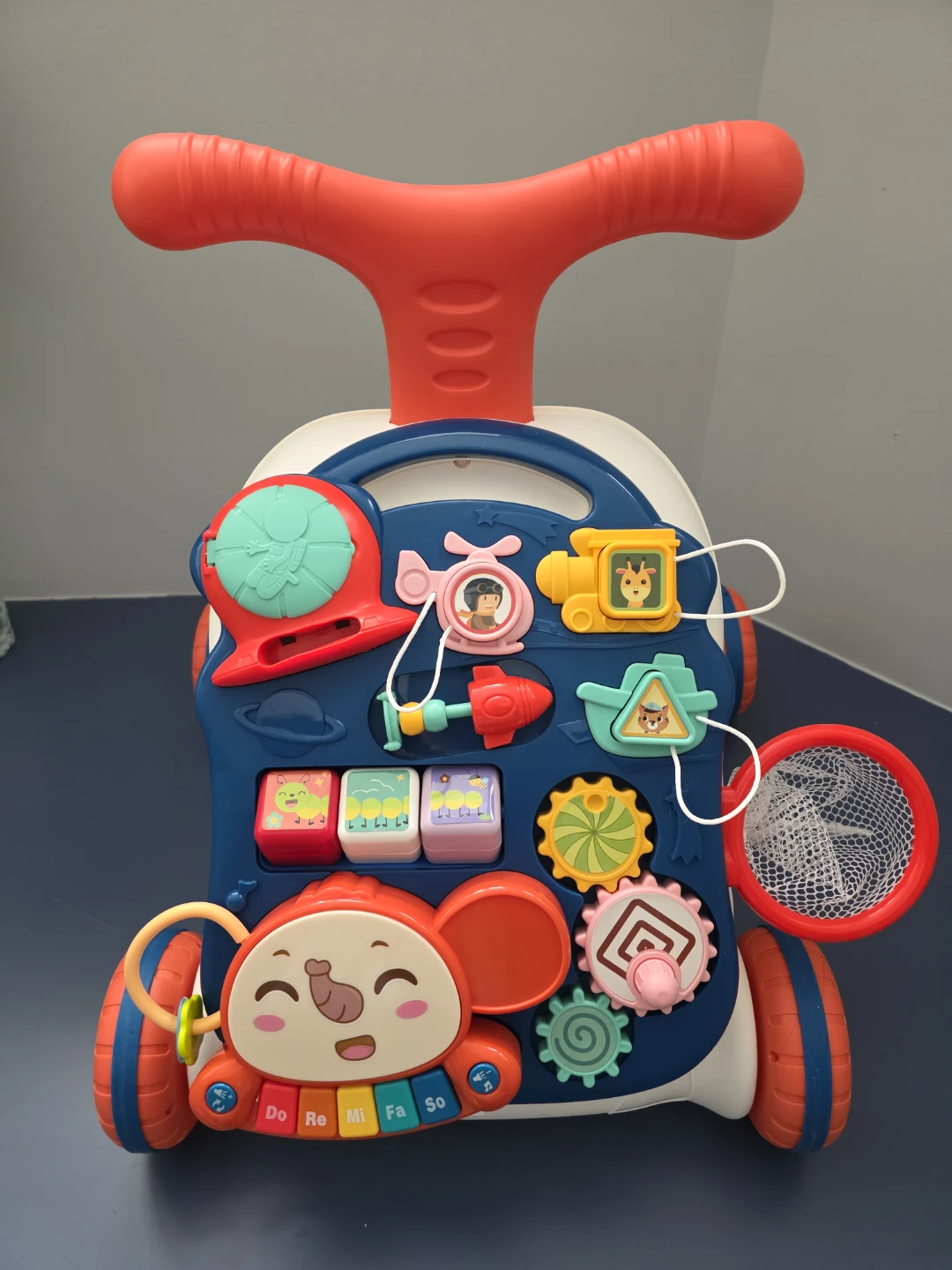 Baby Push Walker Activity Center (12m+) – Excellent Condition