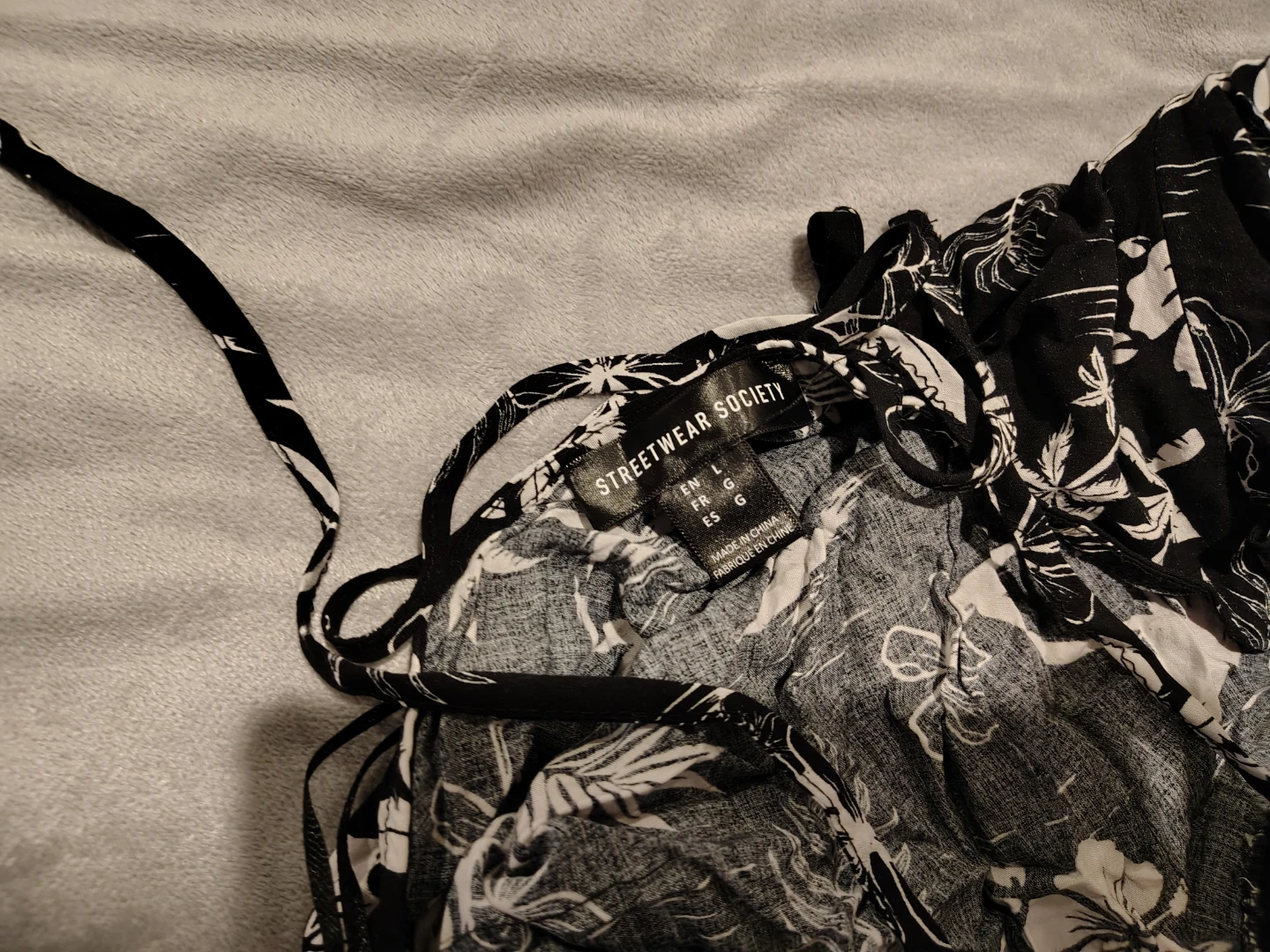 Streetwear Society Black Tropical Print Halter Dress - photo 2