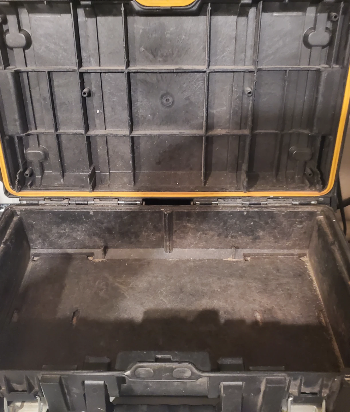 DEWALT Tool Box Case - photo 2