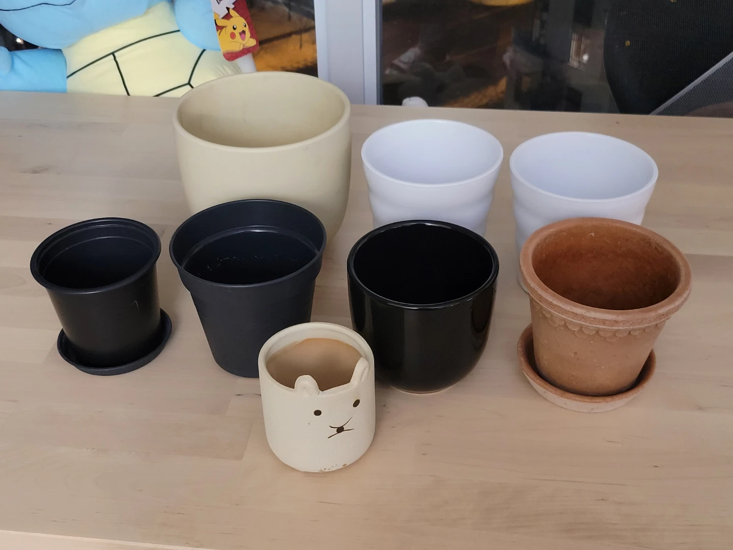 8ea Plant Pots, Organic Soil, Watering Can (Ready for spring🍀) - photo 2
