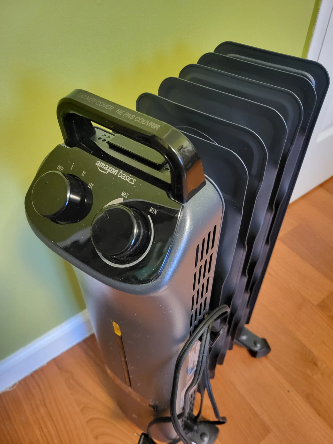Amazon Basics Oil-Filled Radiator Heater - photo 3
