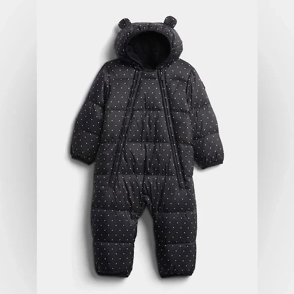 Baby Gap Snowsuit 0-6 Months Black Polka Dot 🏆