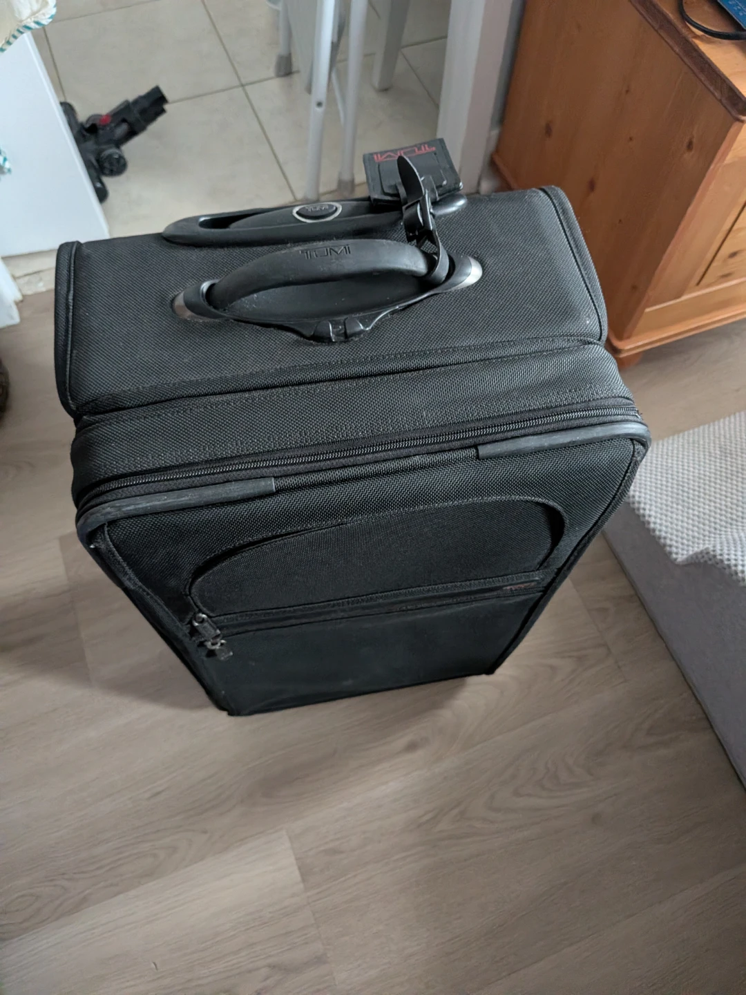 Tumi Black Travel Suitcase - photo 3