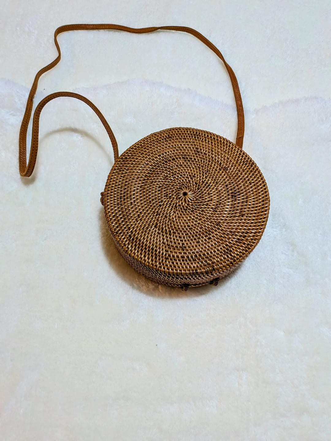 Round Rattan Crossbody Bag - photo 2
