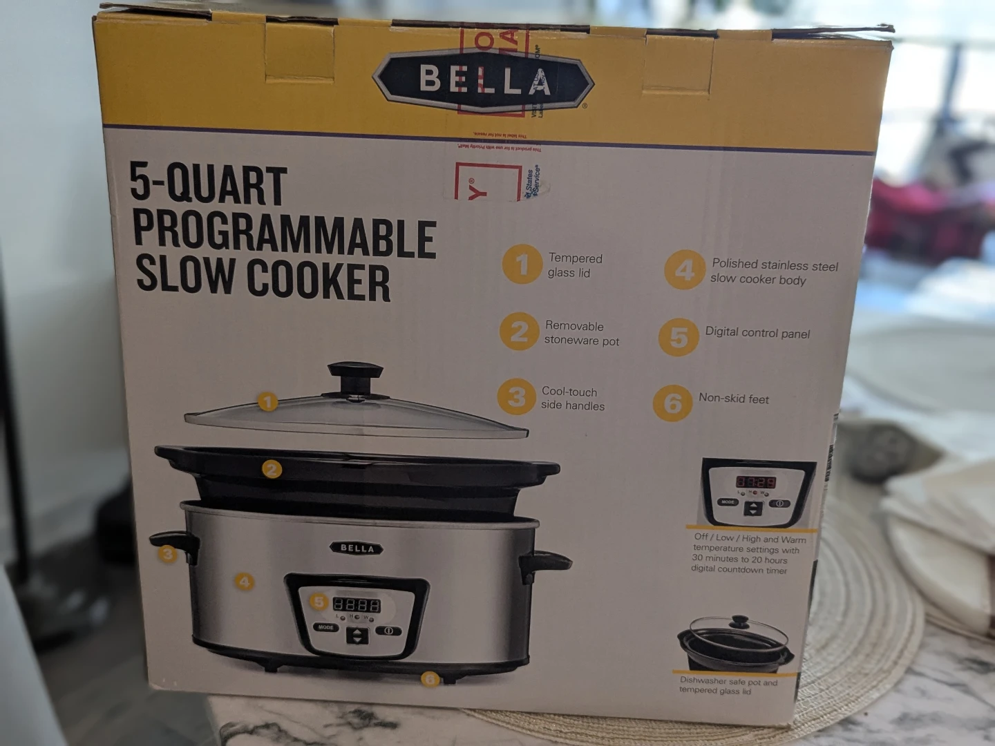 BELLA 5-Quart Programmable Slow Cooker