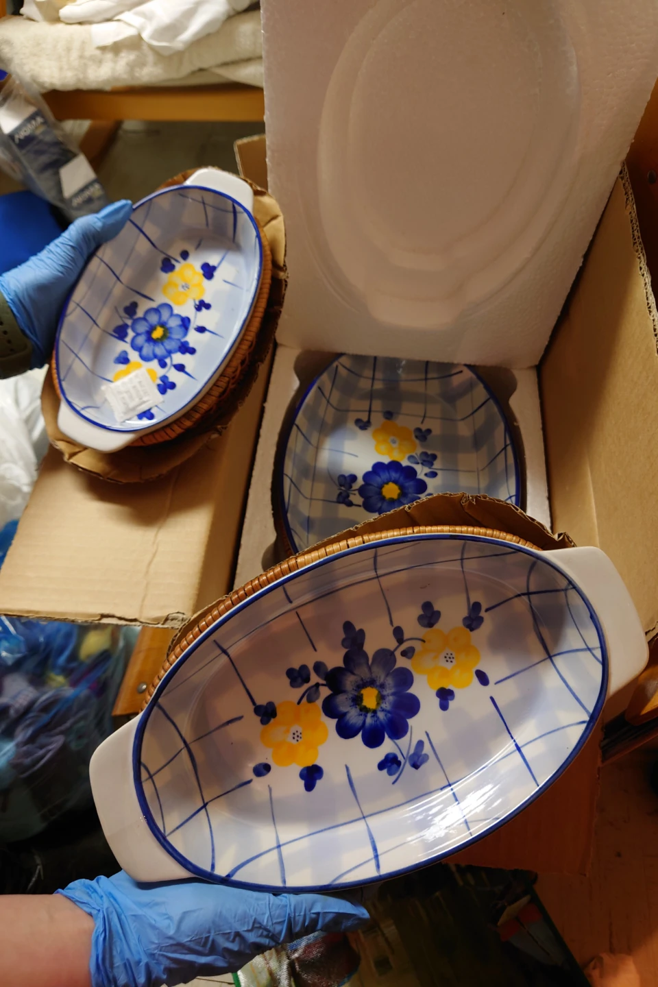 Oval Dish Set with Blue and Yellow Flowers