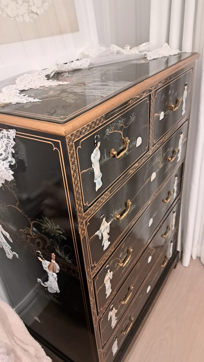 Vintage Black Lacquer Chest of Drawers with MOP Inlay - photo 4