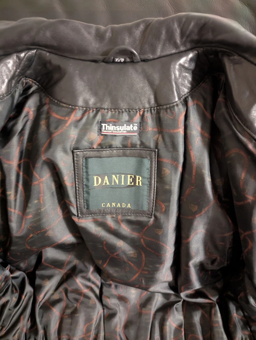 Vintage Women’s Danier Canada Leather Jacket – Size XS - photo 2
