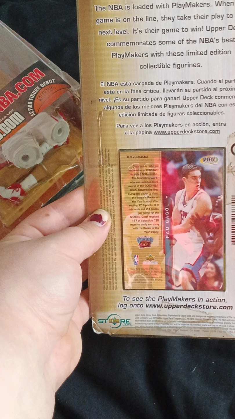 Upper Deck Pau Gasol NBA Playmaker Action Figure - photo 3