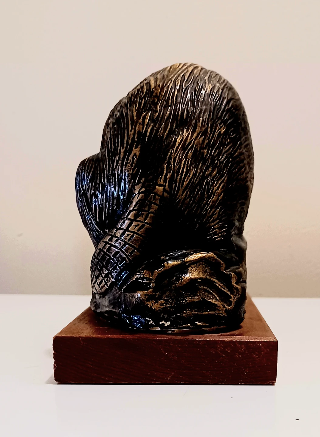 Unique Hand Crafted J. Line Custom Gifts Beaver Statue - photo 4