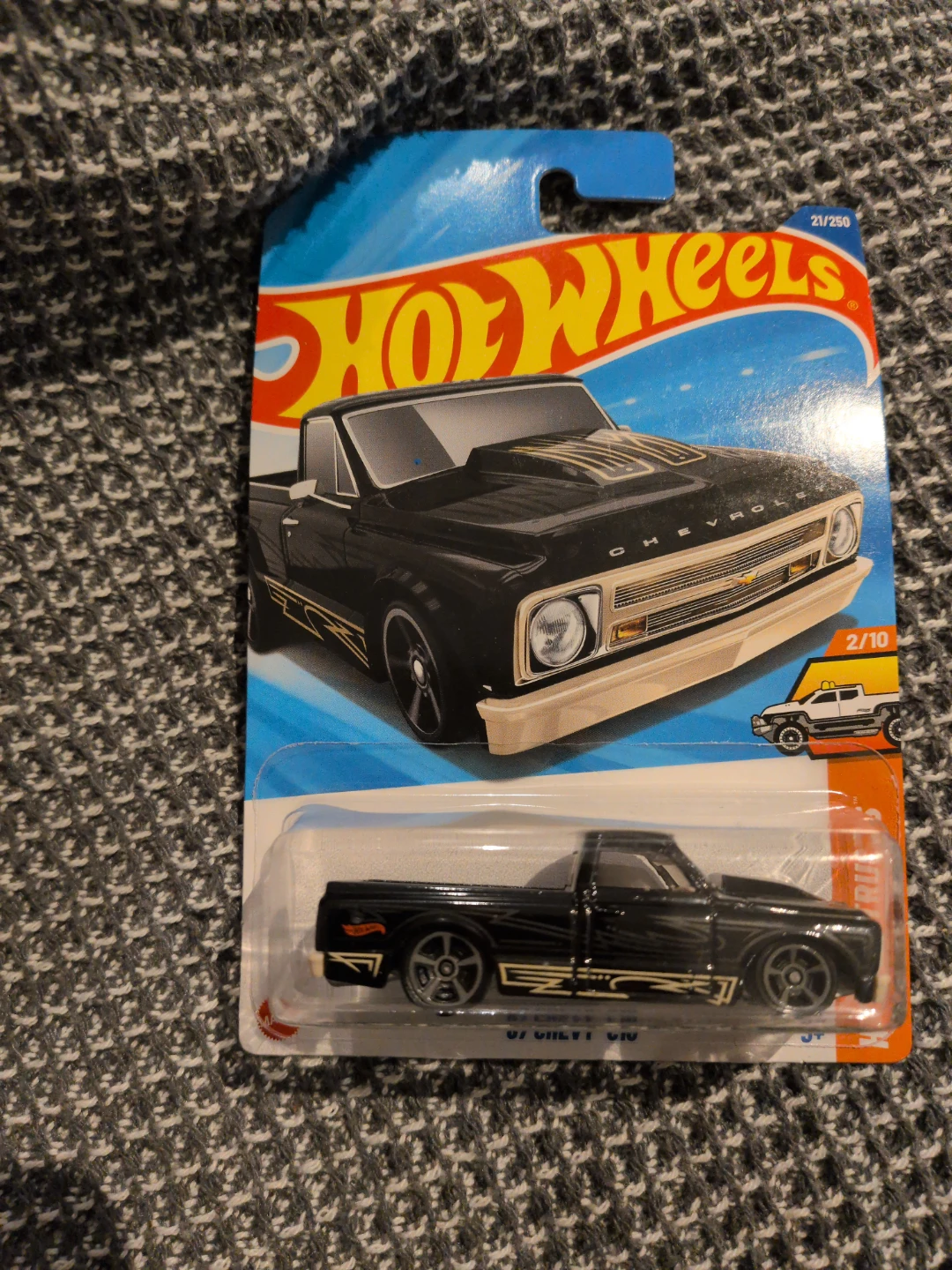 Hot Wheels 2022 '67 Chevy C10 Pickup Truck - Black