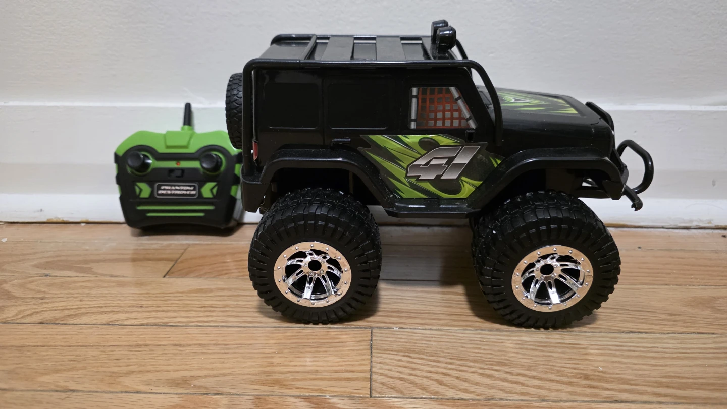 Black/Green RC Jeep with Remote Control - photo 3