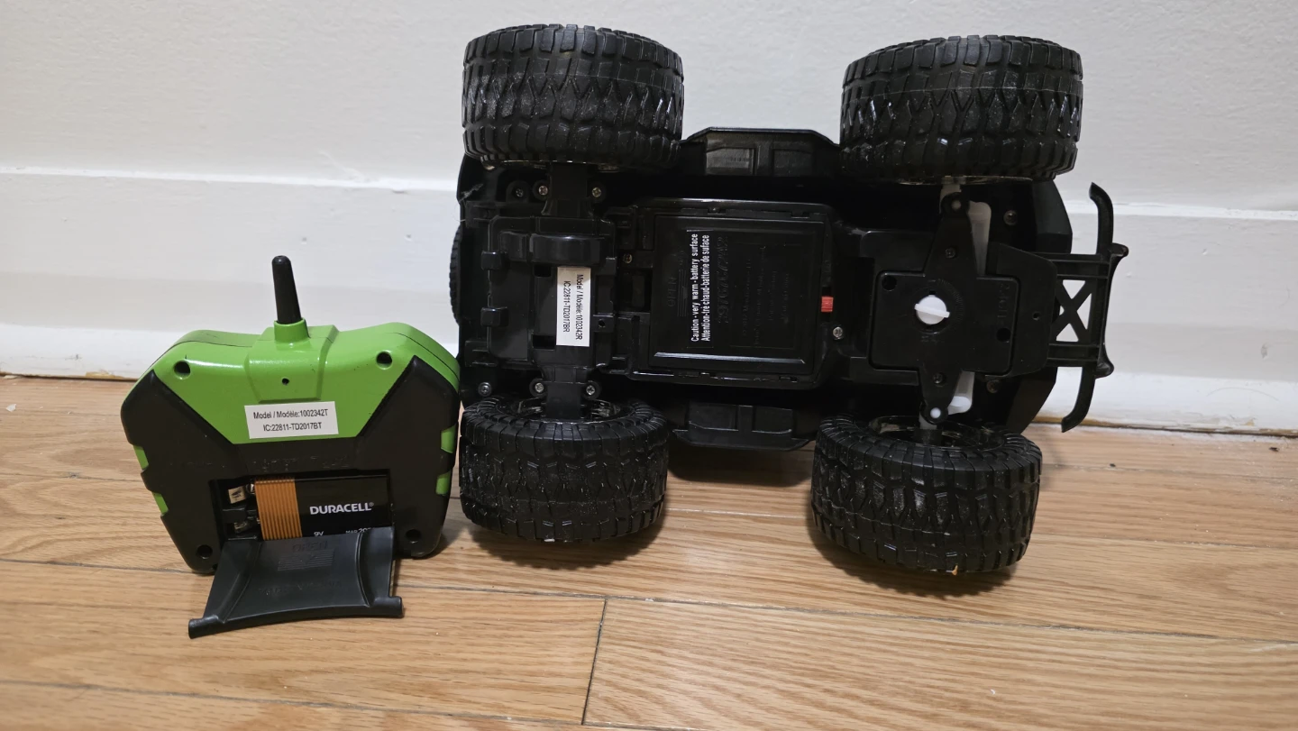 Black/Green RC Jeep with Remote Control - photo 5