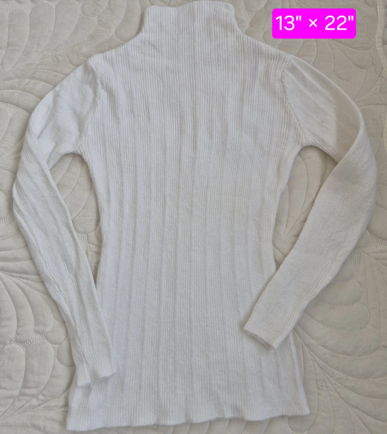 [NEW] White Ribbed Turtleneck Sweater