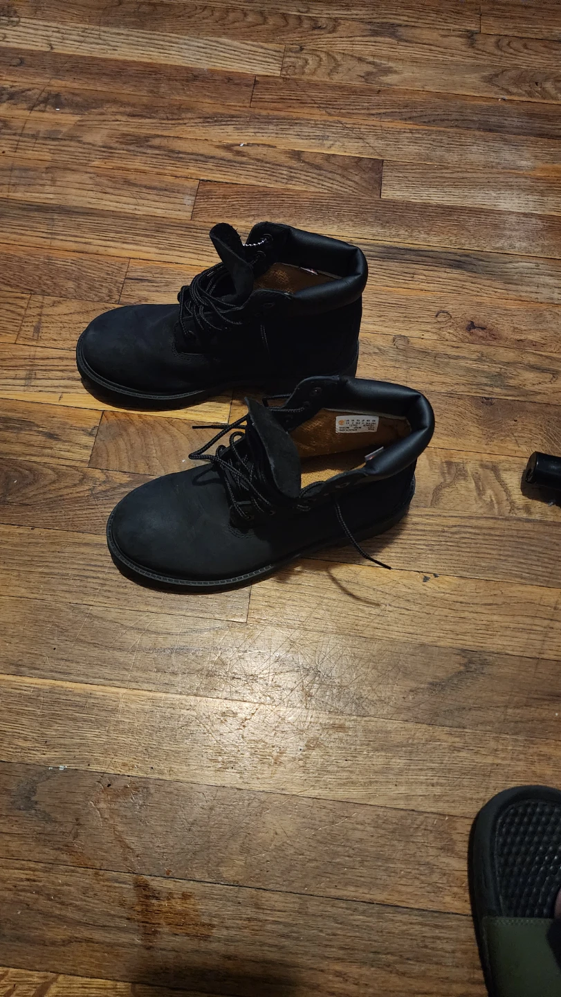 Timberland Black Suede Lace-Up Boots - photo 2