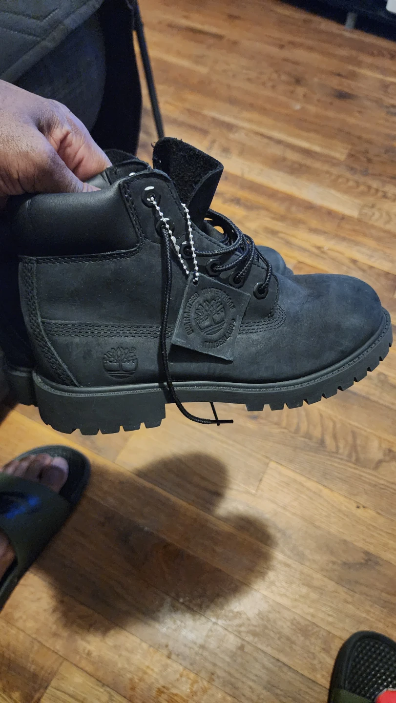 Timberland Black Suede Lace-Up Boots - photo 4