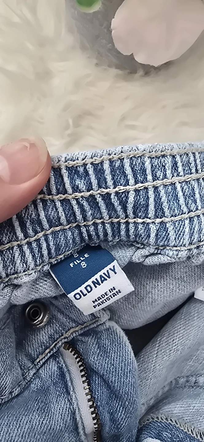Old Navy Girls Denim Shorts Size 8 - photo 3