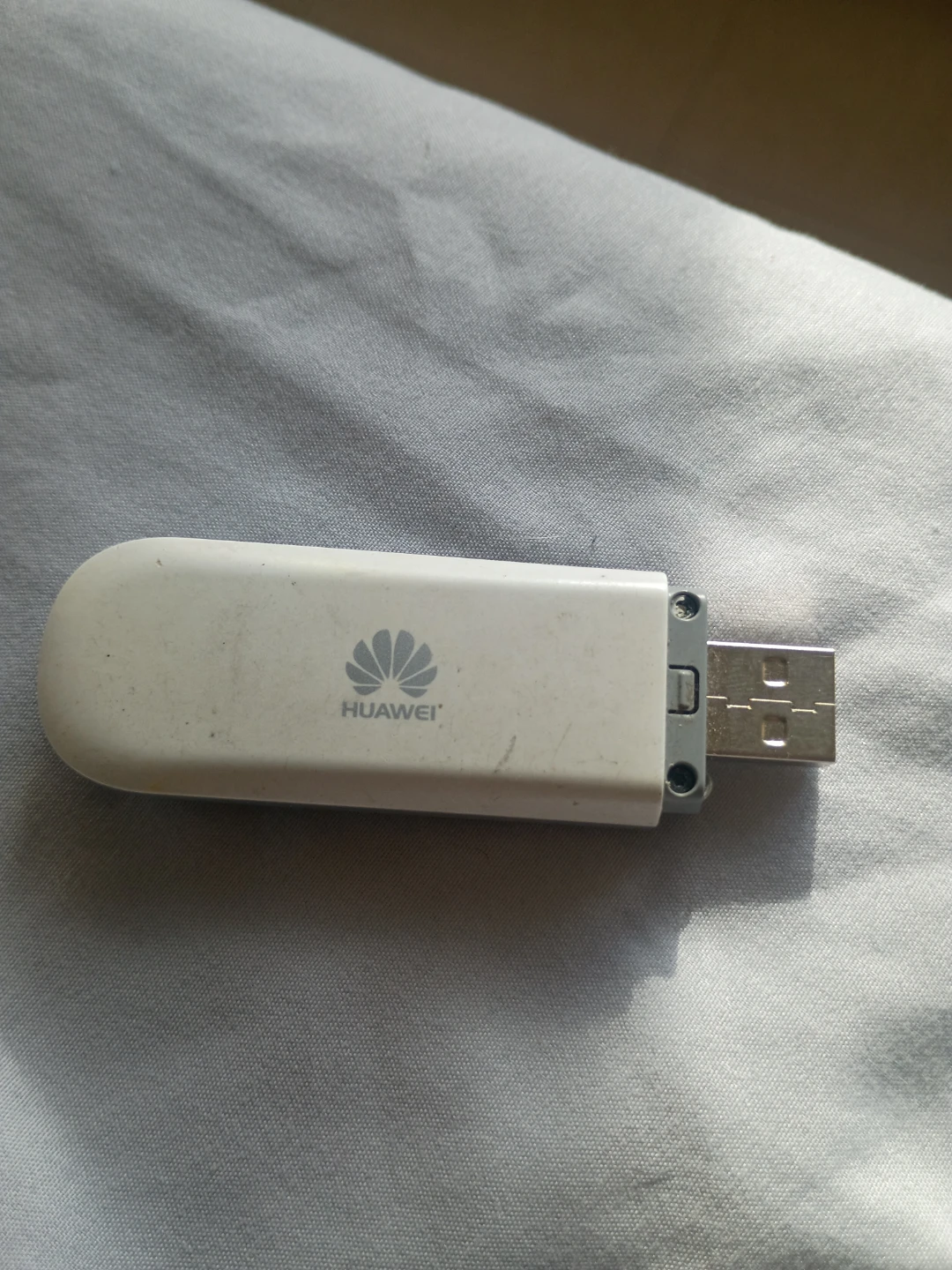 Huawei E303C Mobile Broadband USB Dongle - photo 2