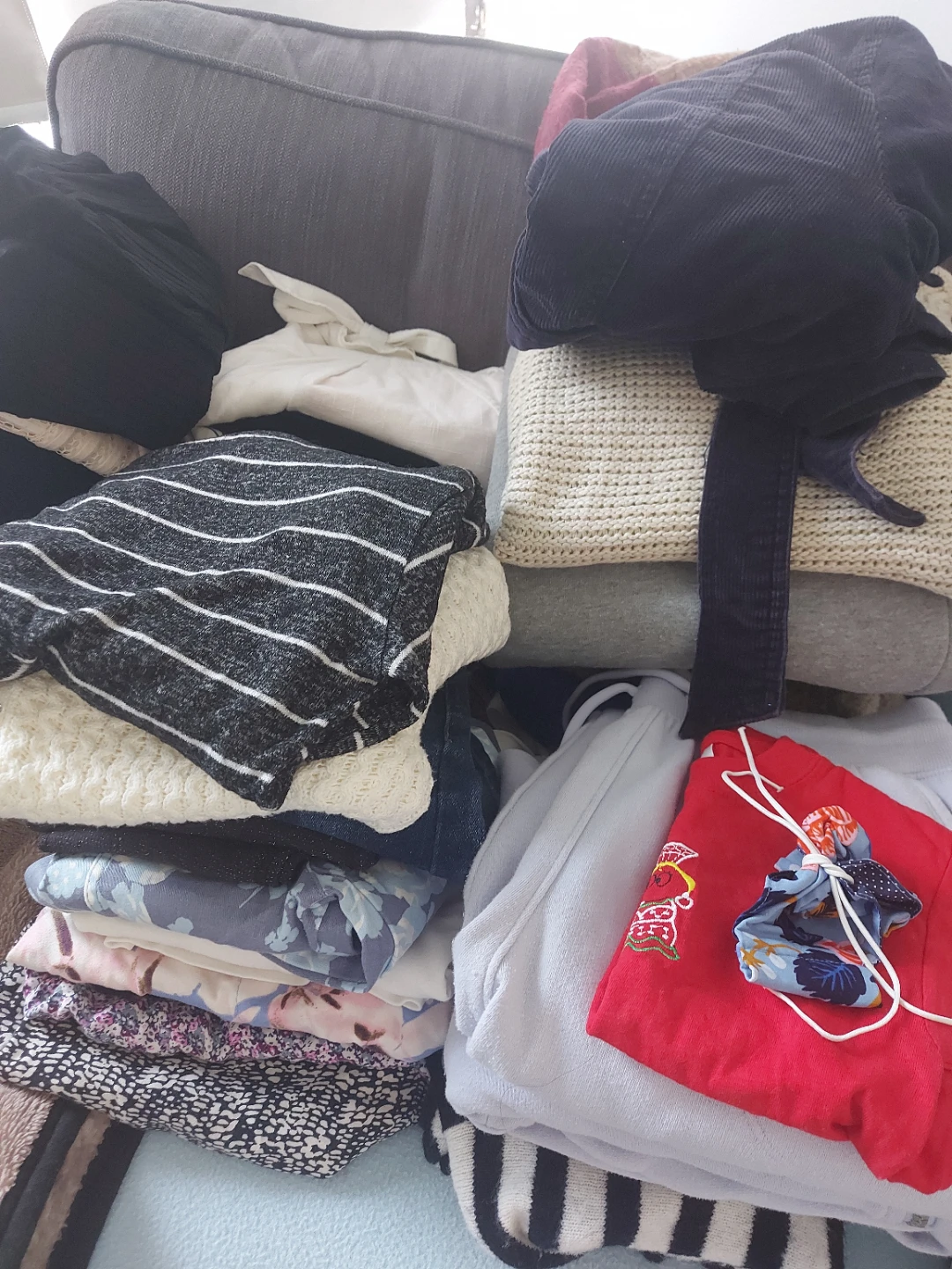 Bundle of Women's Clothing
