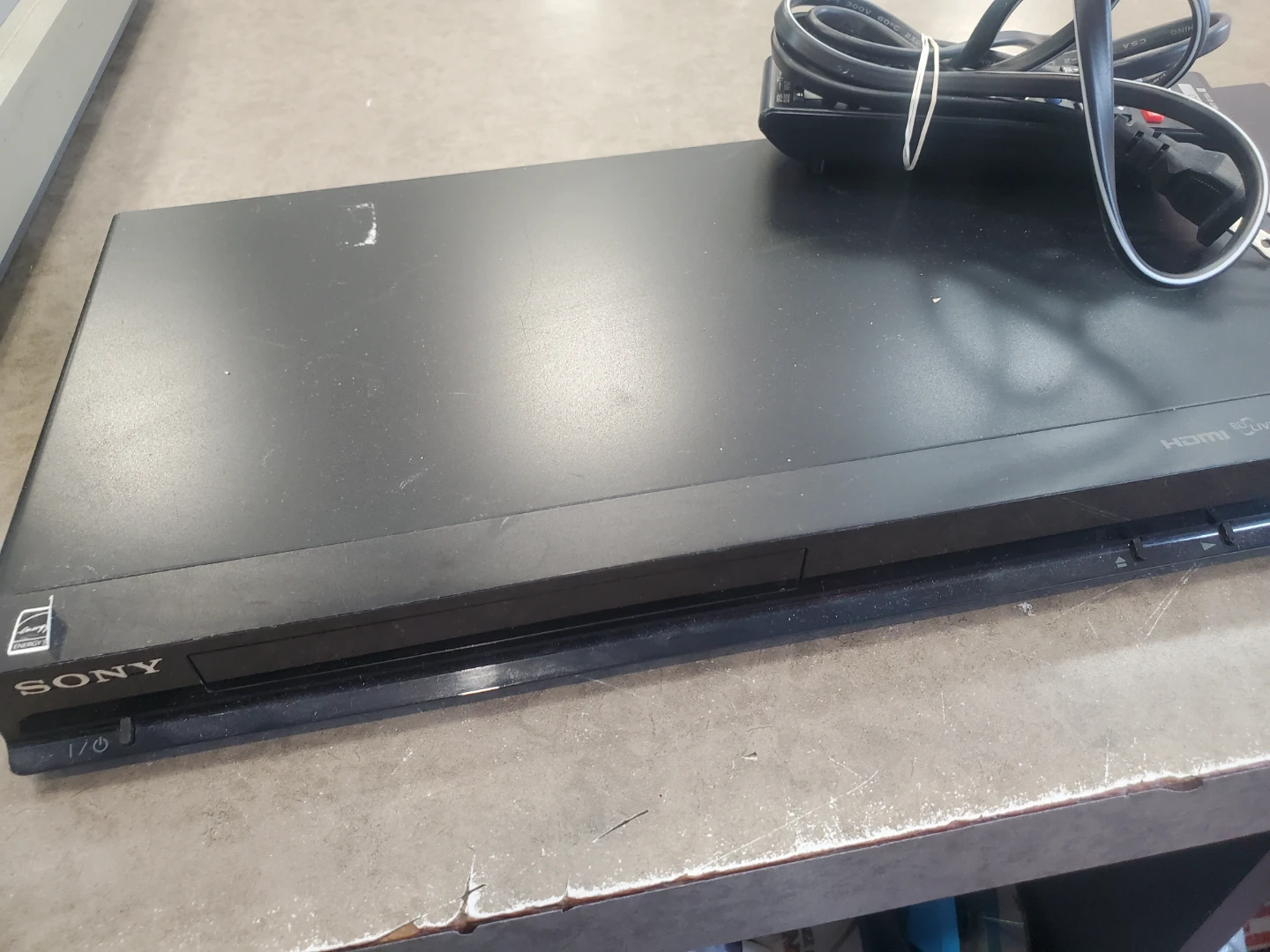 Sony Blu-Ray Disc/DVD Player - Model BDP-S380