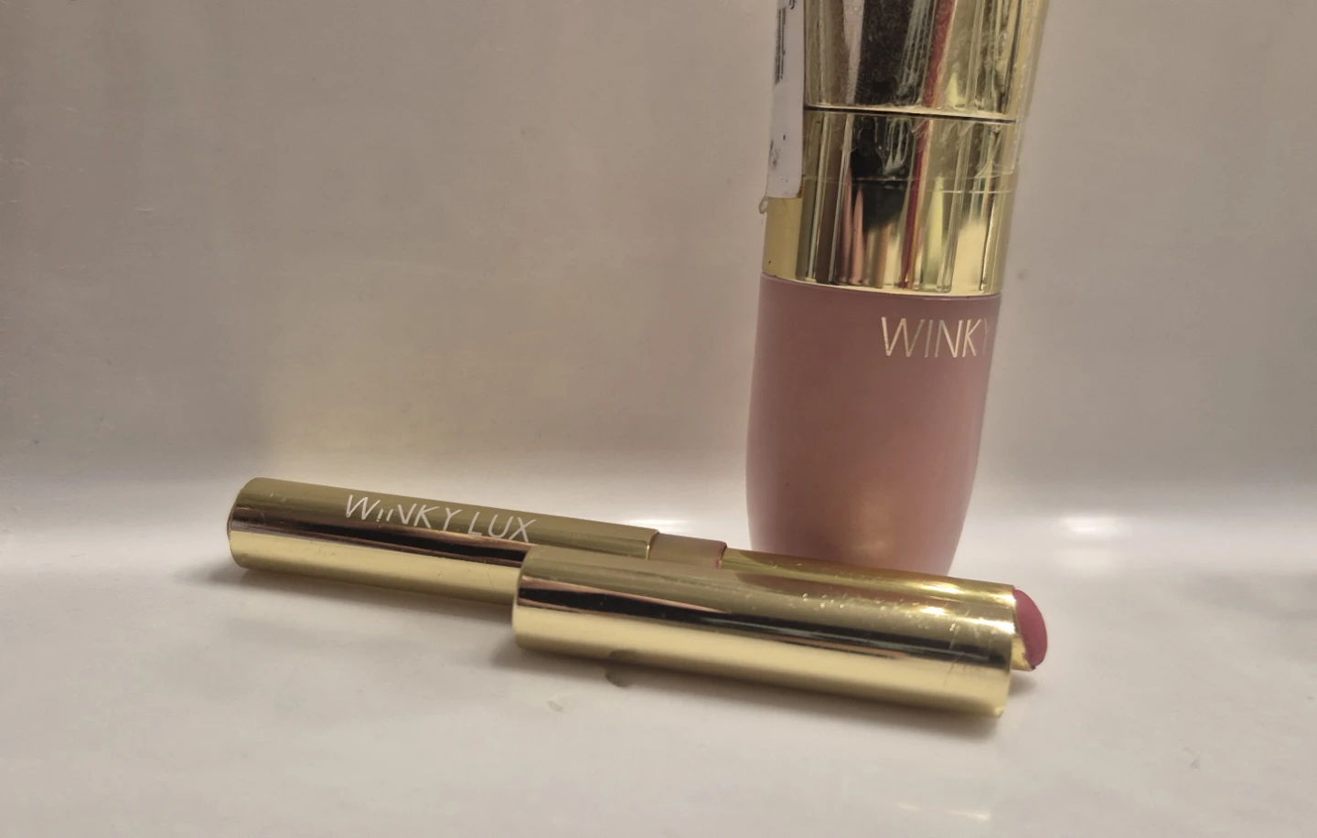 Winky Lux , rose color  and lipstick
